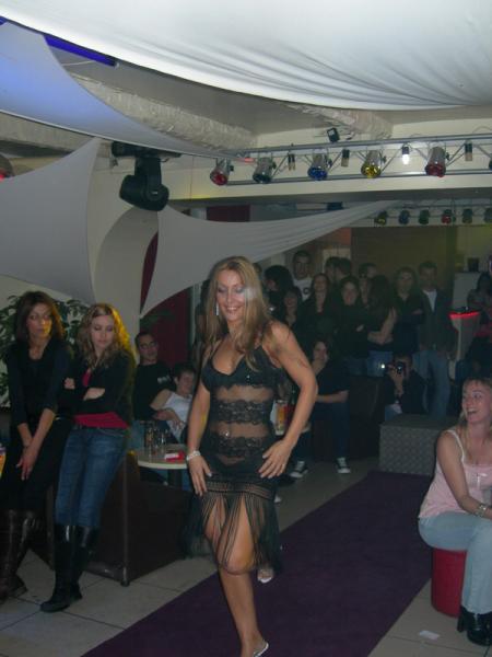 Vertigo Soir�e d�fil� tenues de soir�e sexy