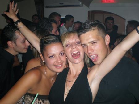 Soir�e du Vendredi 13 Juillet Avec M�nsieur Philippe Corti aux Platines du Vertigo et Charles Schillings aux platines du Mambo!!!