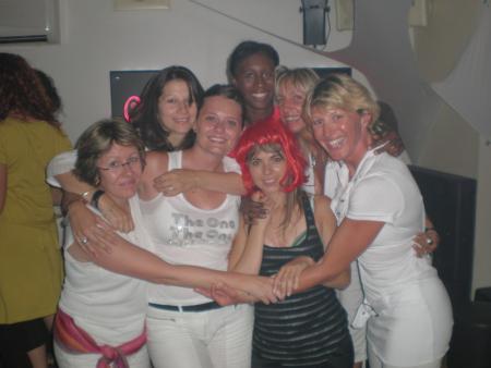 Soir�e du Vendredi 13 Juillet Avec M�nsieur Philippe Corti aux Platines du Vertigo et Charles Schillings aux platines du Mambo!!!