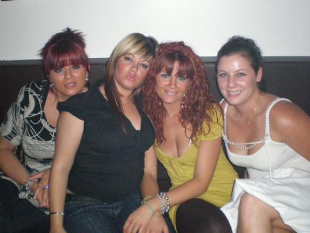 Soir�e du Vendredi 13 Juillet Avec M�nsieur Philippe Corti aux Platines du Vertigo et Charles Schillings aux platines du Mambo!!!