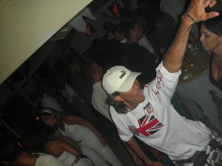 NUIT BLANCHE (tous les dimanche)