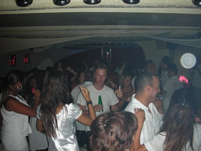 NUIT BLANCHE (tous les dimanche)